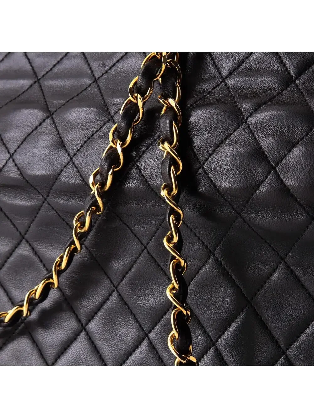 Chanel Vintage Clutch With Chain #327259C41B